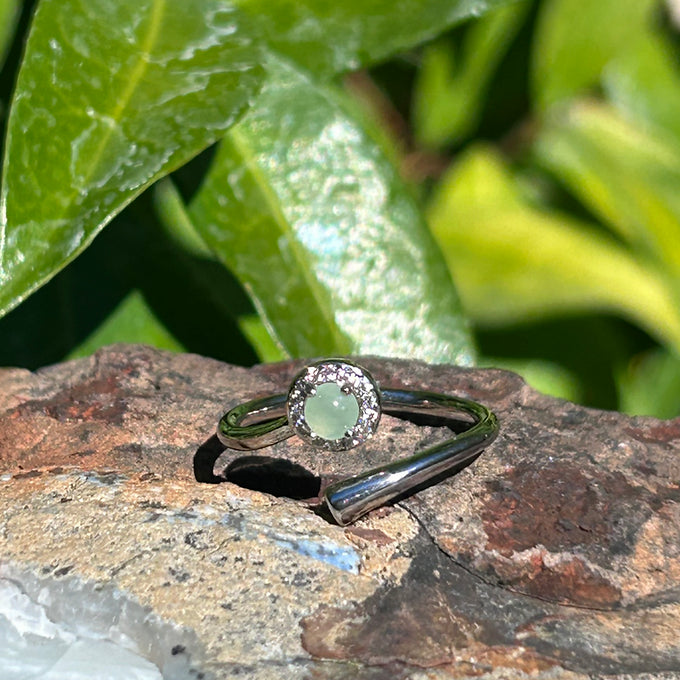 ICY GLOW WRAP RING