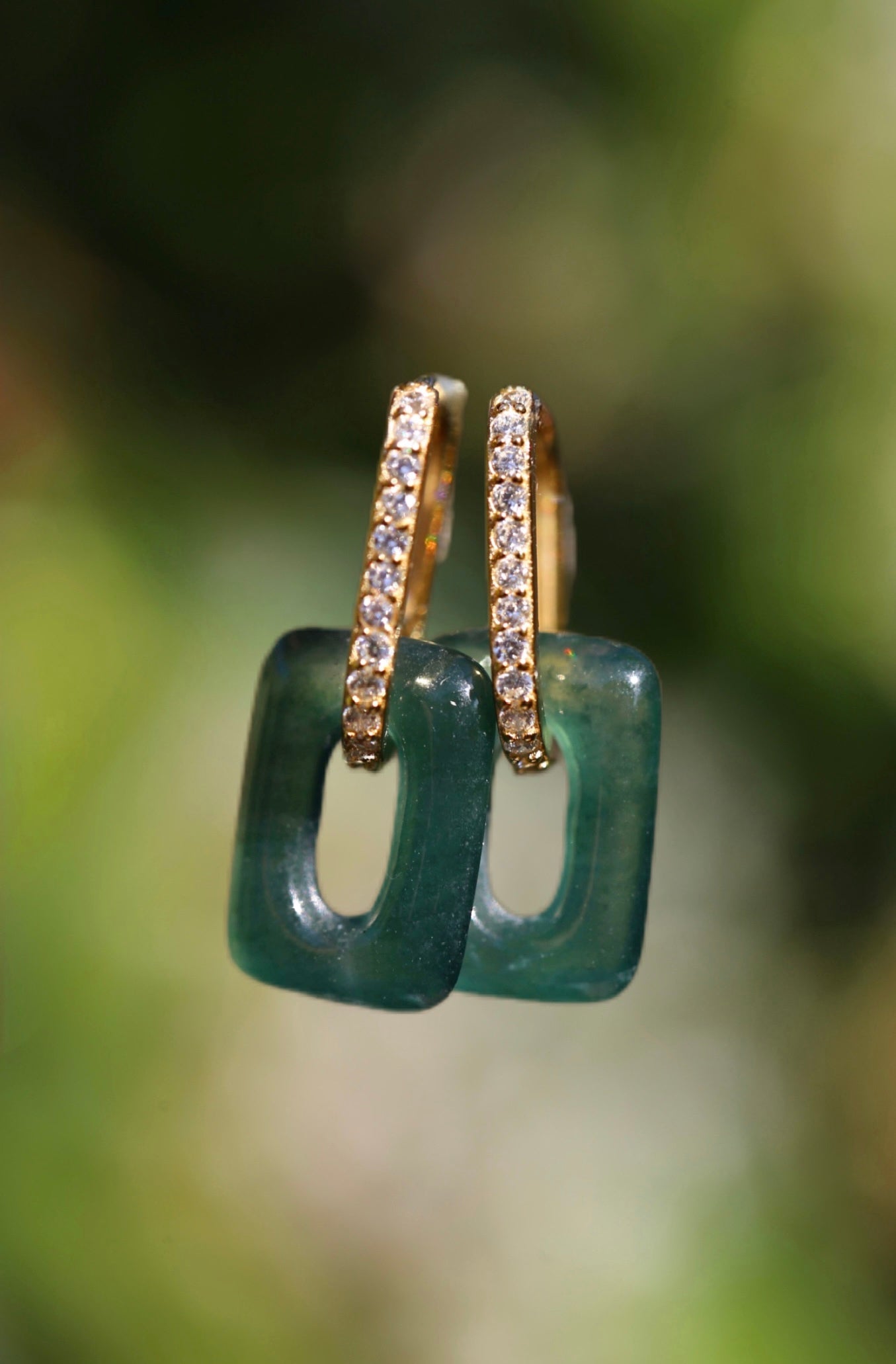 JADEITE PAVÉ INTERLOCK EARRINGS