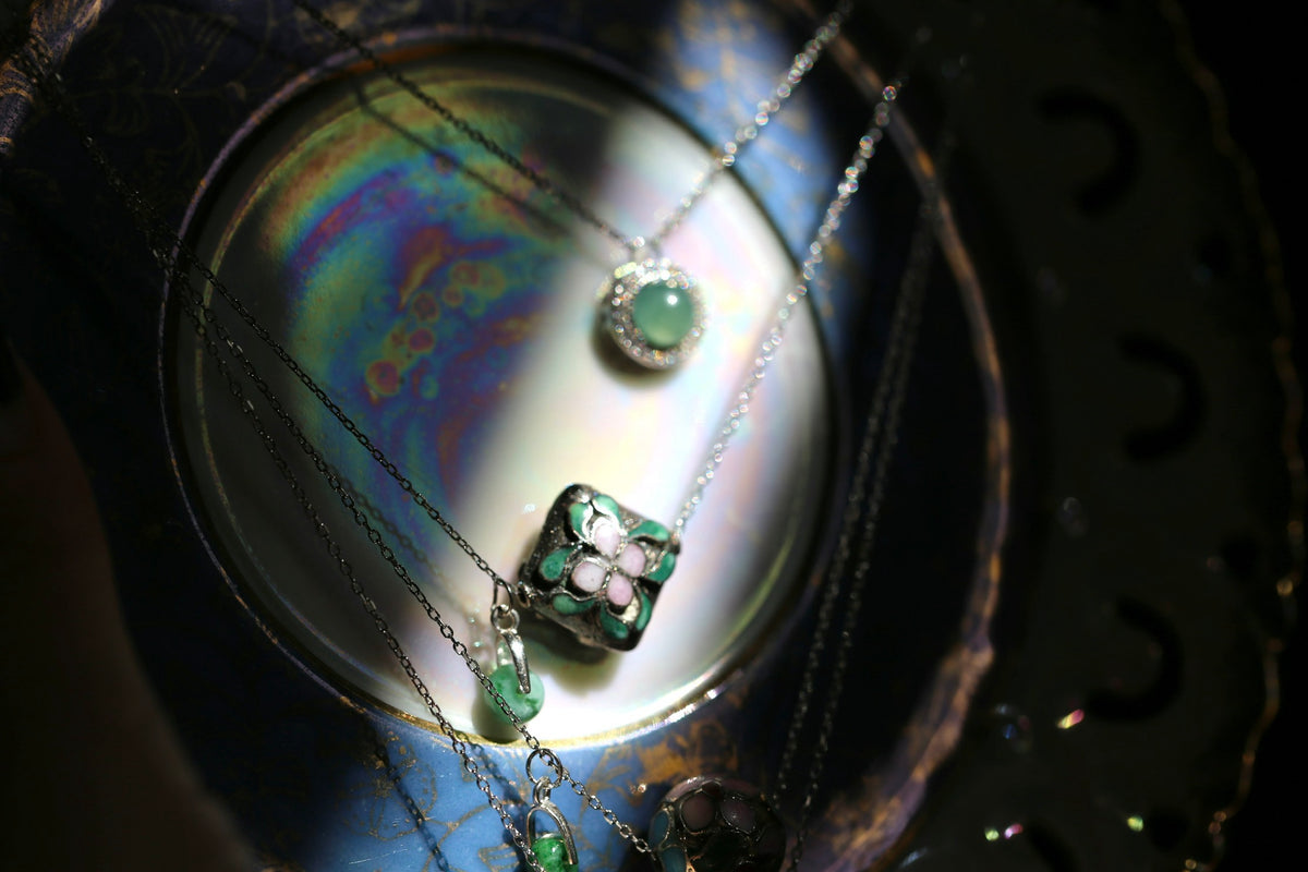 MOSAIC LILY JADEITE DROP NECKLACE