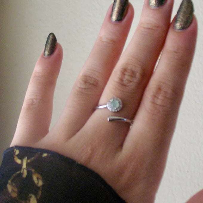 ICY GLOW WRAP RING
