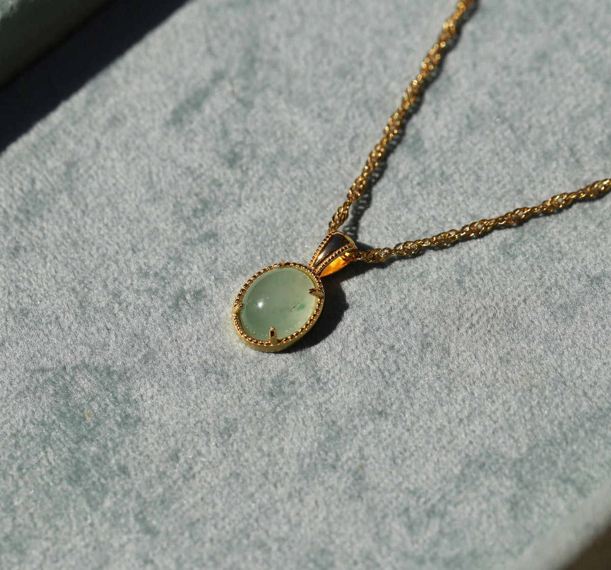 JADEITE HEIRLOOM PENDANT