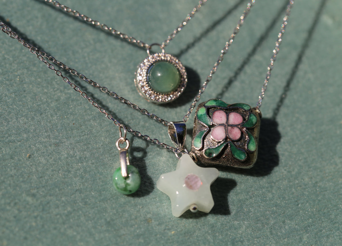 JELLY STAR JADEITE NECKLACE