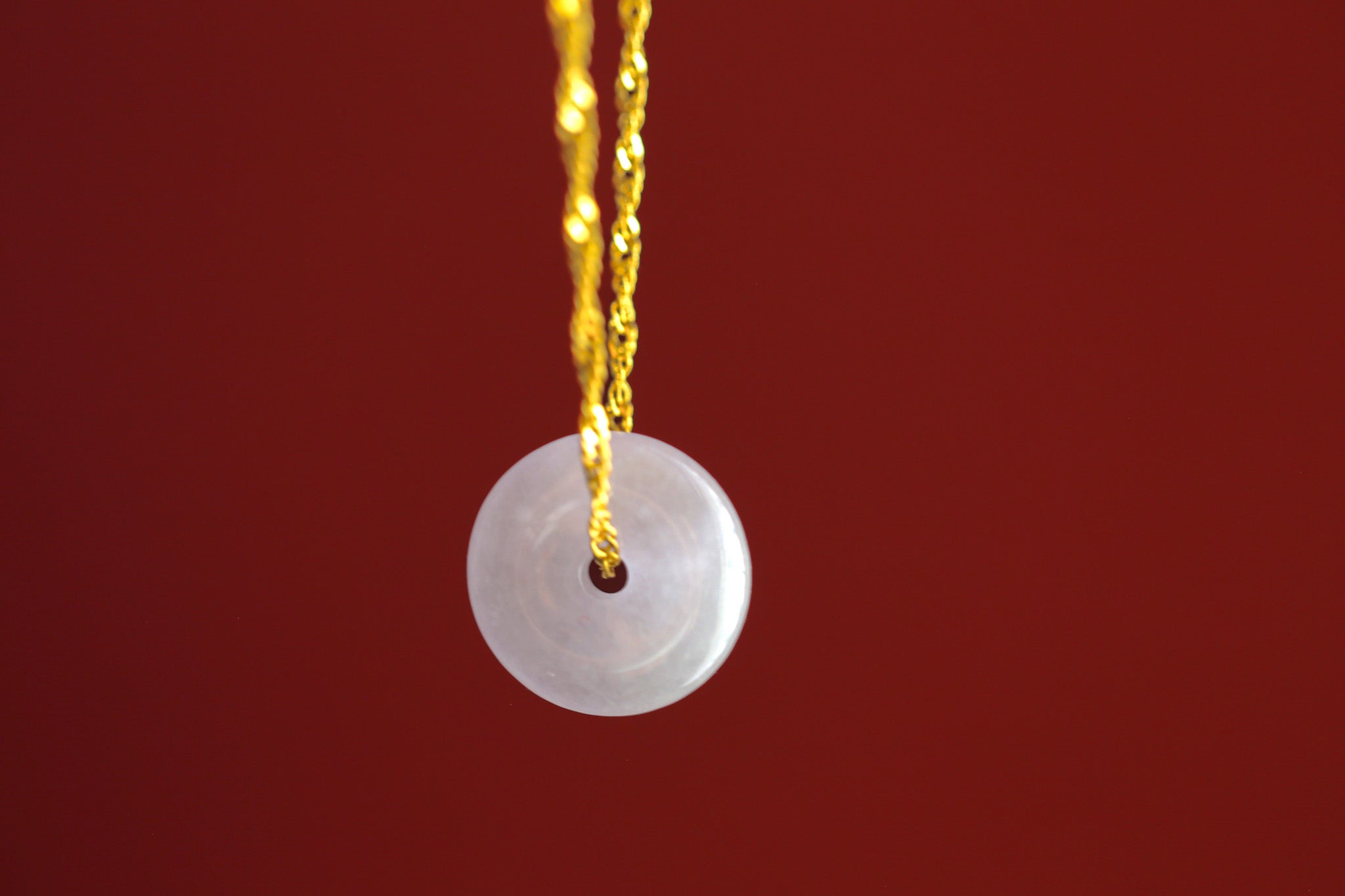 ICY JADEITE BUTTON IN WHITE LAVENDER