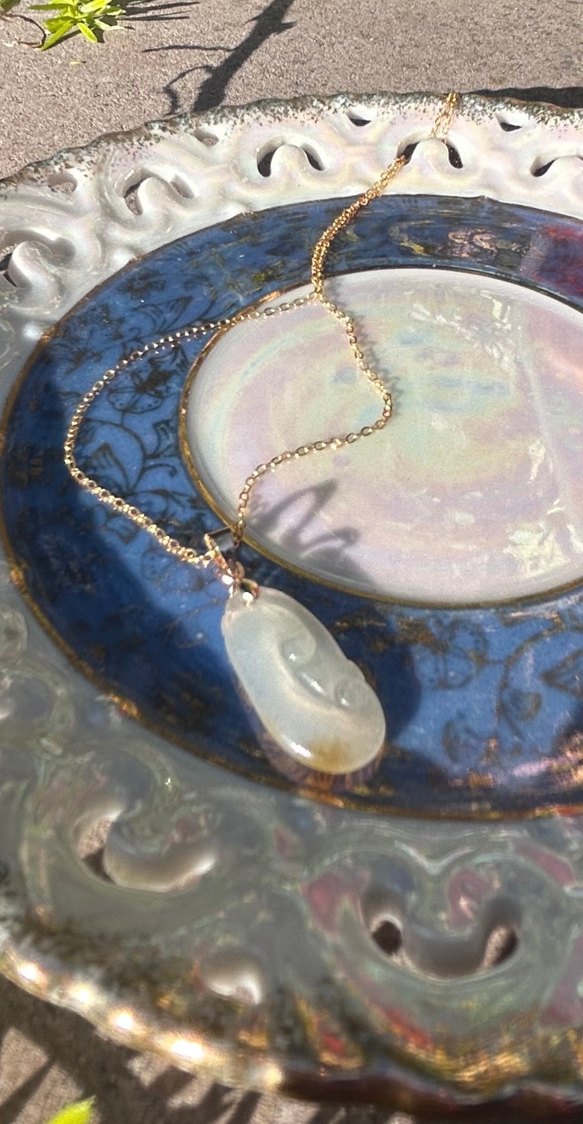 BABY GOLD JADEITE RUYI image 5